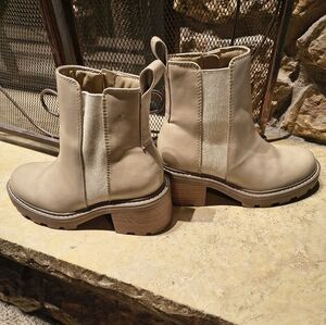 SO Beige Ankle Booties